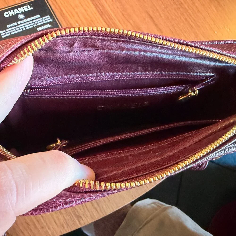 Vintage Chanel Handbag - Picture 5 of 7